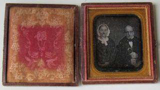 Sixth Plate DAGUERREOTYPE of Older Couple - Full Leather Case 4