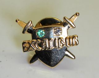 Excalibur Hotel & Casino Las Vegas Pin Collectible Service Keepsake 14k Gold