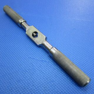 Little Tap Wrench : 0 - 12 Tap Capacity; 4 - 5/8 " O.  A.  L.  