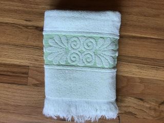 Vintage Cannon Monticello Sculptured Green Bath Towel Fringed Usa Made 40” Long