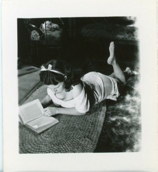 Vintage B/w Photo Of A Young Lady Reading - With Leg Up And Cleavage Showing