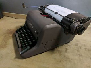 Royal HH Elite Typewriter - Wide Carriage - 1950s - Vintage - Ready to Type 2