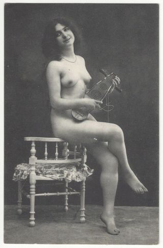 1900 