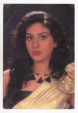 Meenakshi Sheshadri,  Minakshi Bollywood Postcard (royal Pc 523)