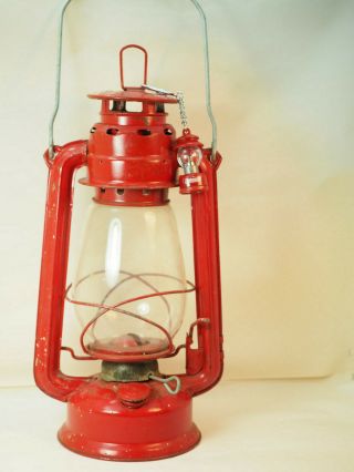Vintage Globe Brand 707 Red Lantern Clear Glass Globe Kerosene Oil Lamp Key Chai