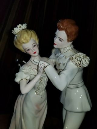 Florence Ceramics Rare Cinderella Figurine with Prince Charming - Pasadena,  CA 2