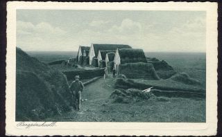 Bergporuhvoll,  Iceland.  Vintage Postcard.  Uk Postage