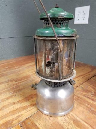 Vintage Antique Early Coleman Quick - Lite Lantern Mica Globe Sunshine Of The Nigh