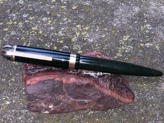 Green Eversharp Skyline Fountain Pen,  14k Gold Nib