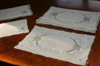 Vintage 8 Placemats & Matching Napkins Cut Work And Embroidery