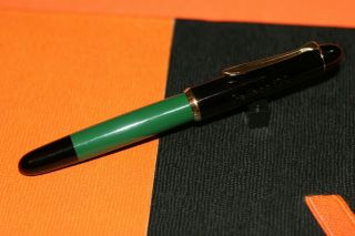 Pelikan 120 Green/black Old Vintage Piston Fountain Pen Ef Steel Nib Never Inked