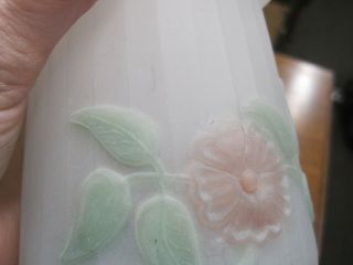 VINTAGE 1910 - 1920 ' s ART GLASS REVERSE PAINTED SHADE WITH TWO PINK FLOWERS 4