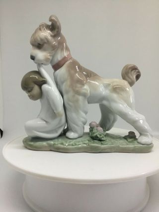 Lladro " Safe And Sound " Dog Carries Child By Nightgown.  Event Figurine Retired