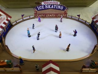 MR CHRISTMAS GOLD LABEL WORLD ' S FAIR SKATERS Skating Rink Box 3