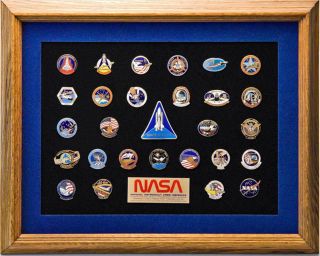 Official Nasa Space Shuttle Collectors Edition Astronaut Crew Insignia Pin Set