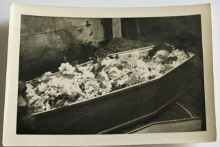 Unusual Post Mortem Vintage Photo - Man In Coffin Grave Funeral,  Photo