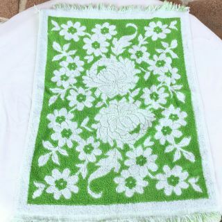Vintage Fieldcrest Hand Towel Bath Green White Floral Fringes 70s 22 " X 16 "
