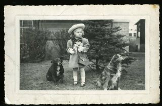 Vintage Photo Adorable Little Girl All Dressed Up For Easter Americana 1949