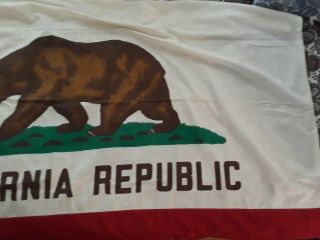 PIONEER FLAG CO.  CALIFORNIA REPUBLIC BEAR 3 ' X5 ' COTTON BANNER FLAG grommets 5