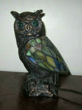Decorative Stain Glass Owl Lamp.