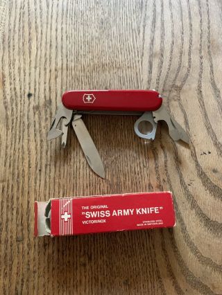 Victorinox Swiss Army Knife (red)