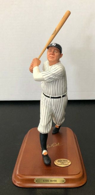 Danbury York Yankees Babe Ruth Baseball Figurine Statue