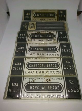 Vintage Boxs Graphite Leads Koh - I - Noor L&c Hardtmuth No.  2018 4b & 2625 Charcoal