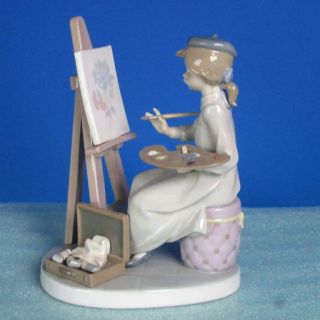 Lladro Porcelain Figurine - 5363 Still Life Girl Artist - 6½ Inches