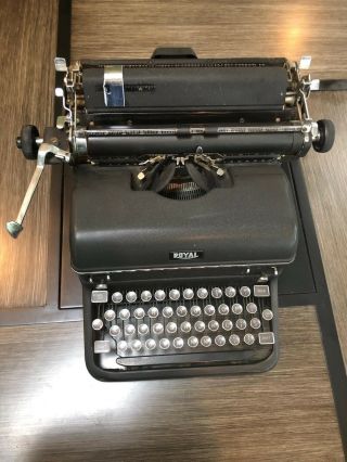Royal Typewriter - Vintage 2