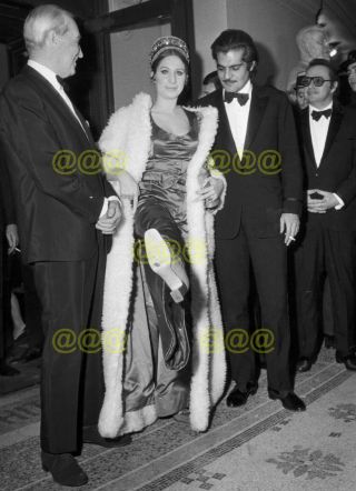 Photo - Maurice Chevalier,  Barbra Streisand & Omar Sharif,  Palais Garnier,  1968