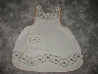 Vintage Cotton Embroidered Full Size Apron W/ Pocket