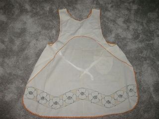 Vintage Cotton Embroidered Full Size Apron w/ Pocket 2