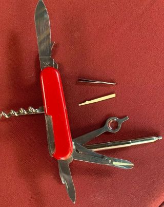Swiss Army Knife Wenger Manager With Telescoping Pointer,  Corkscrew Etc
