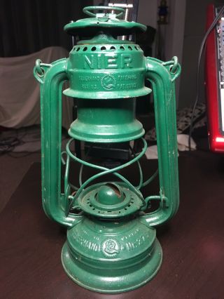 German Nier Feuerhand Kerosene Lantern 275