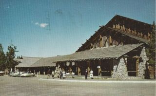 Postcard Old Faithful Lodge Yellowstone Hotel National Park Posted 1967