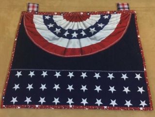 Patriotic Quilt Wall Hanging,  Appliqué Stars,  Stripes,  Navy Blue,  White,  Red 2