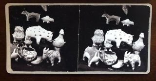 Stereoview - Zuni Pueblo,  Mexico - Indian Pots & Fetishes - Early 1900s