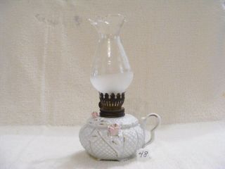 (48) Miniature White With Pink Flowers And Gold Trim Finger Oil Lamp