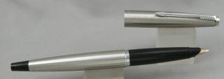Parker 45 Flighter Stainless Steel & Chrome Fountain Pen - 14kt Fine Nib - 1970s