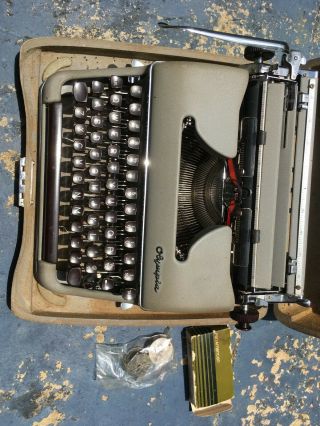 Vintage Olympia Deluxe Typewriter Portable With Metal Case