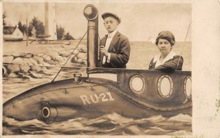 Savin Rock,  Ct,  Couple Pose In Submarine Studio Prop,  Real Photo Pc 1916