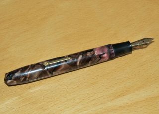 Conway Stewart Marbled Gold Nib Fountain Pen No.  84 & Propelling Pencil No.  26 7