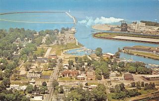 Q23 - 0882,  Aerial View,  Huron,  Ohio. ,  Postcard.