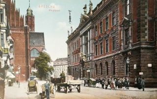 Breslau (now Wrocław),  Poland.  Early 1900s Postcard - Animated Street Scene.