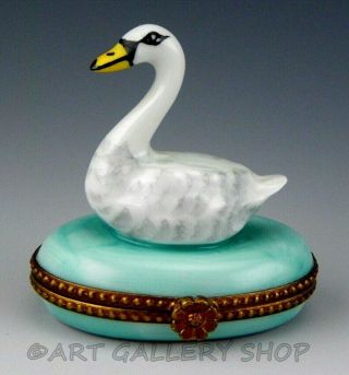 Limoges France Peint Main Eximious Swimming Swan Bird Handpainted Trinket Box