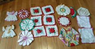 Vintage Crochet Potholders - Set Of 18 - 6 Red Roses/2 Dresses/2 Filets/etc.
