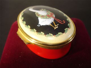 HALCYON DAYS ENAMELS,  TRINKET/PILL BOX,  GOOSE With CHRISTMAS WREATH,  RIBBON,  GUMPS 3