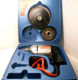 Vintage 1969 Black & Decker U - 113 1/4” Drill Kit With Case
