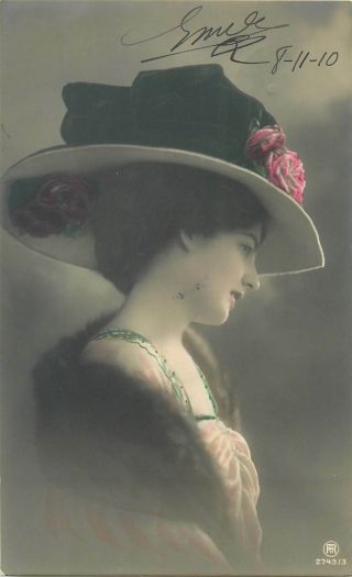 Charm Beauty Fashion Fur Fancy Dress Roses Flowers Huge Hat Mode 1910