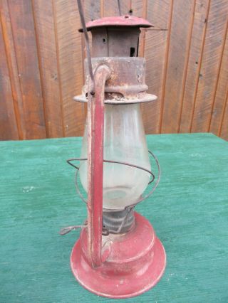 Vintage Barn Lantern Signed E T WRIGHT CO with Glass Globe 6